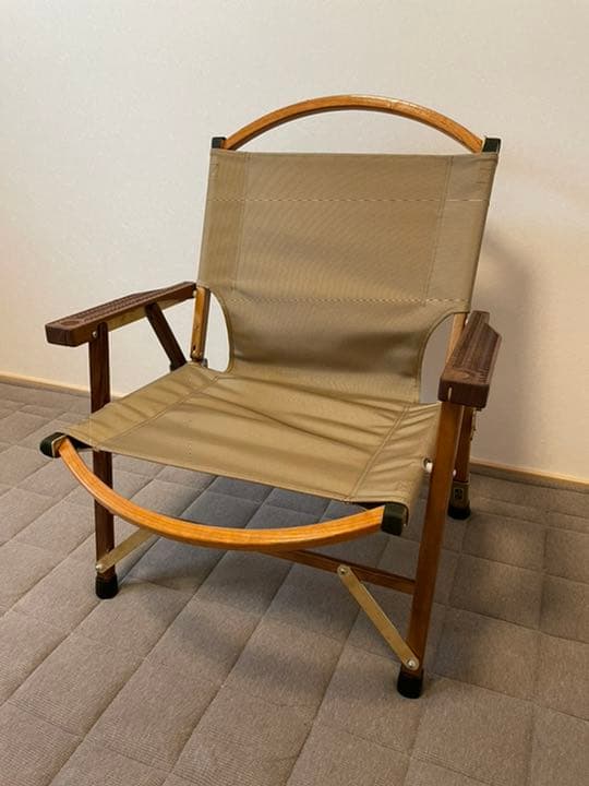 カーミットチェア　ベージュ　ブロンドウォールナット　カスタム