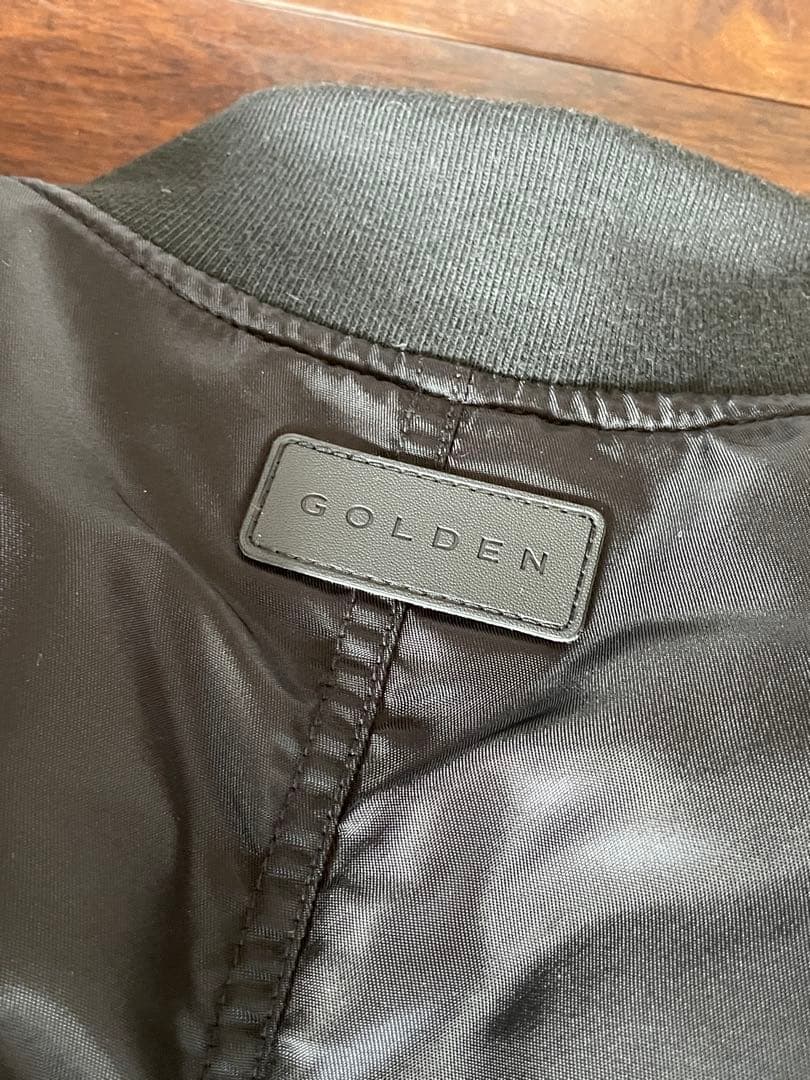 トレカ付き　　GOLDEN BTSジョングク　BOMBER JACKET
