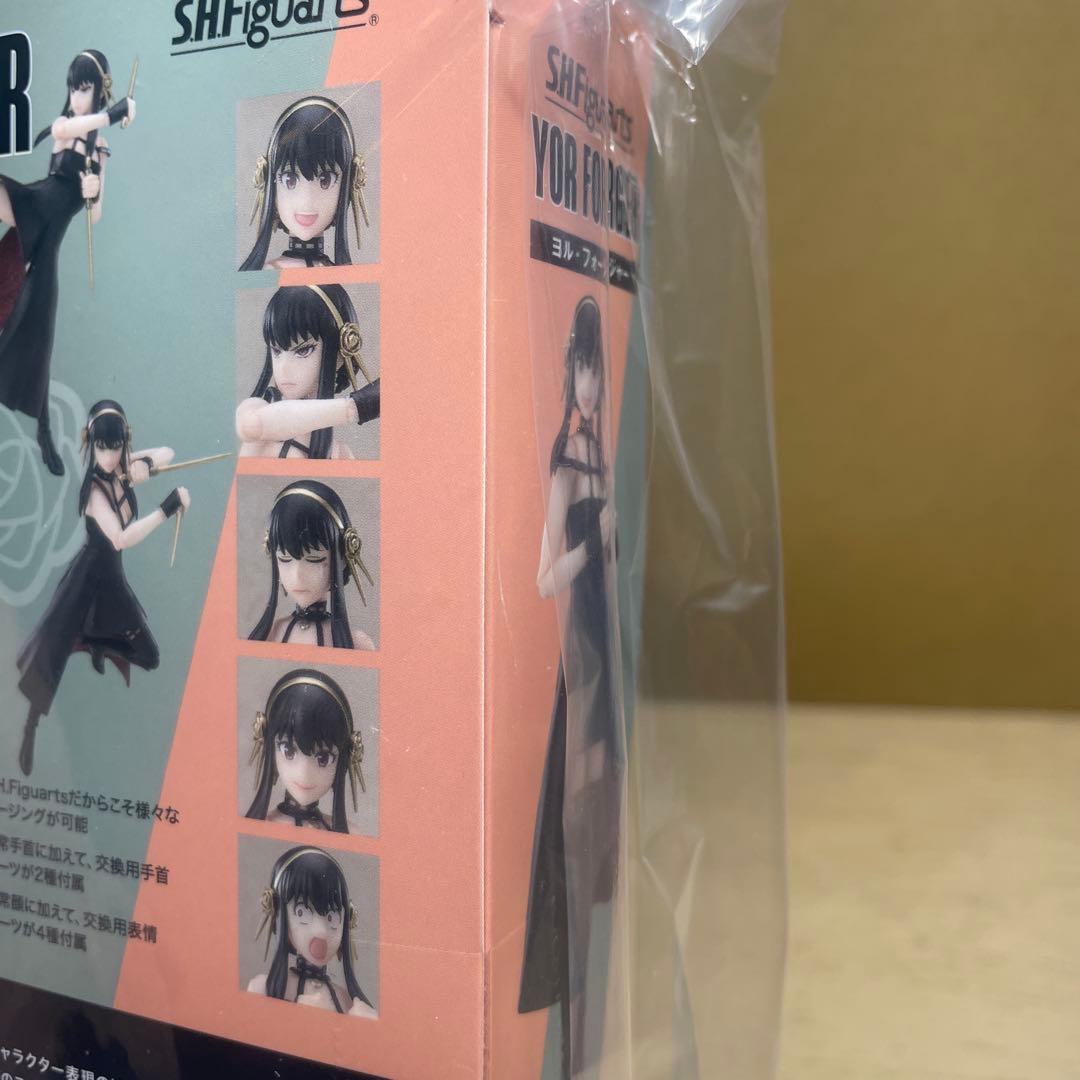 フィギュアーツ　ヨル・フォージャー