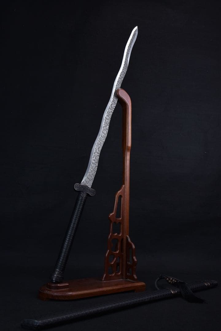 曲龍 模造刀 刀装具 日本刀 武具 鑑賞刀 居合刀 舞踊刀