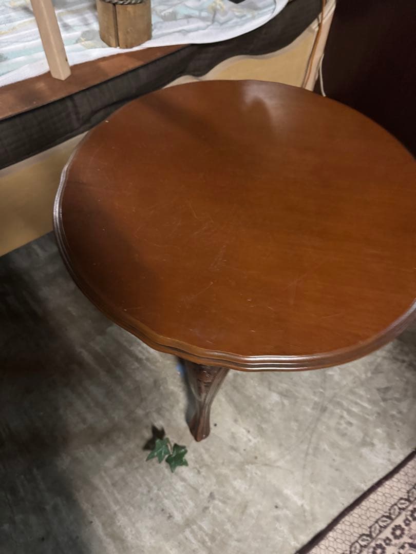 輸入家具　木製テーブル ブラウン