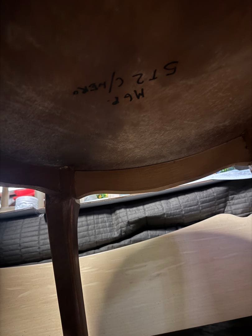 輸入家具　木製テーブル ブラウン