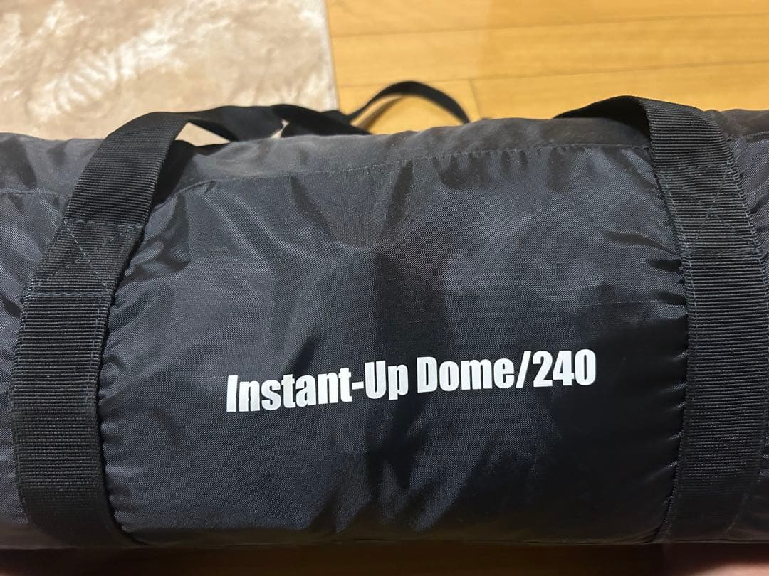 Coleman INSTANT-UP DOME/240 テント