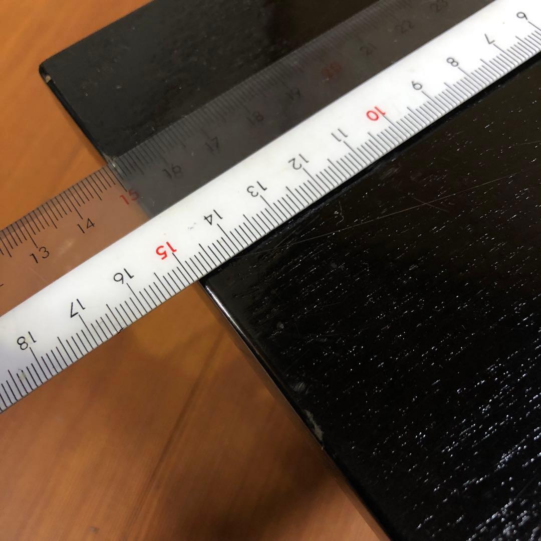 青い陶器の香炉 蓋付き