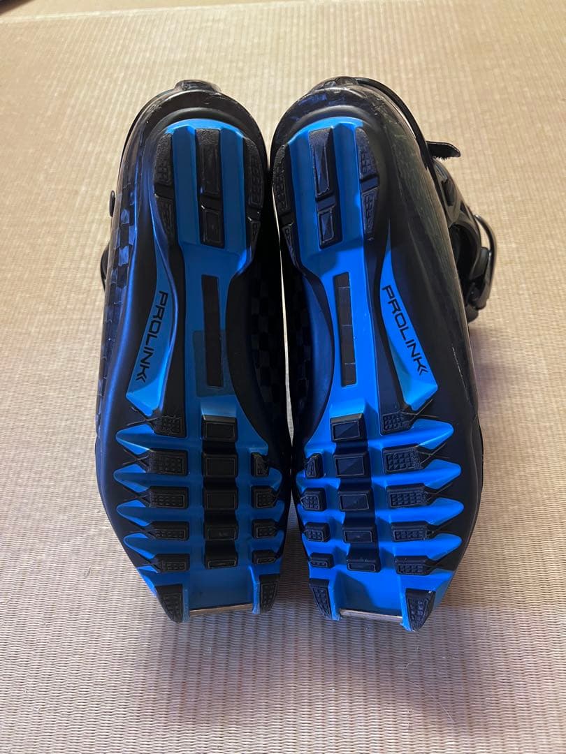 サロモンクロスカントリーブーツ スケーティング 22.5cm