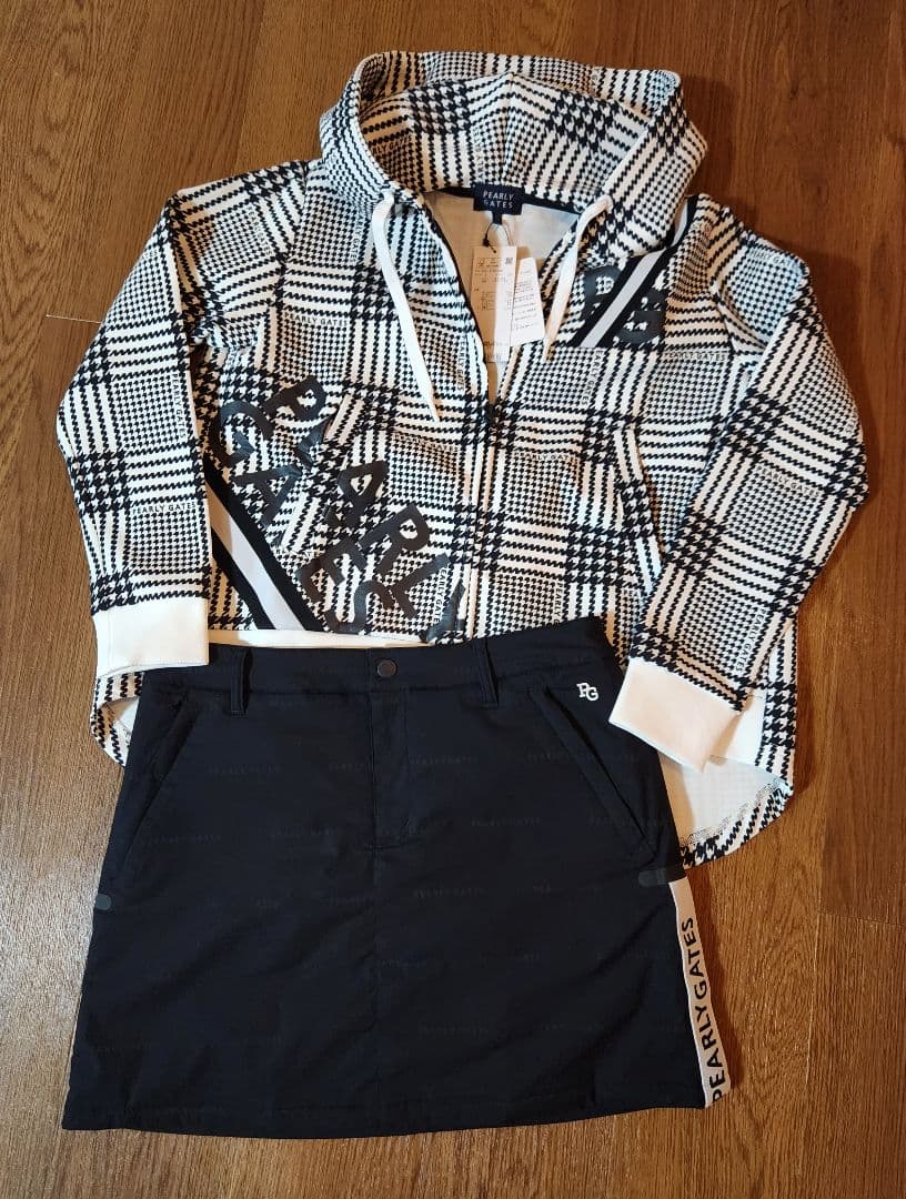 【超美品】PEARLY GATES ダークネイビー 中綿スカート