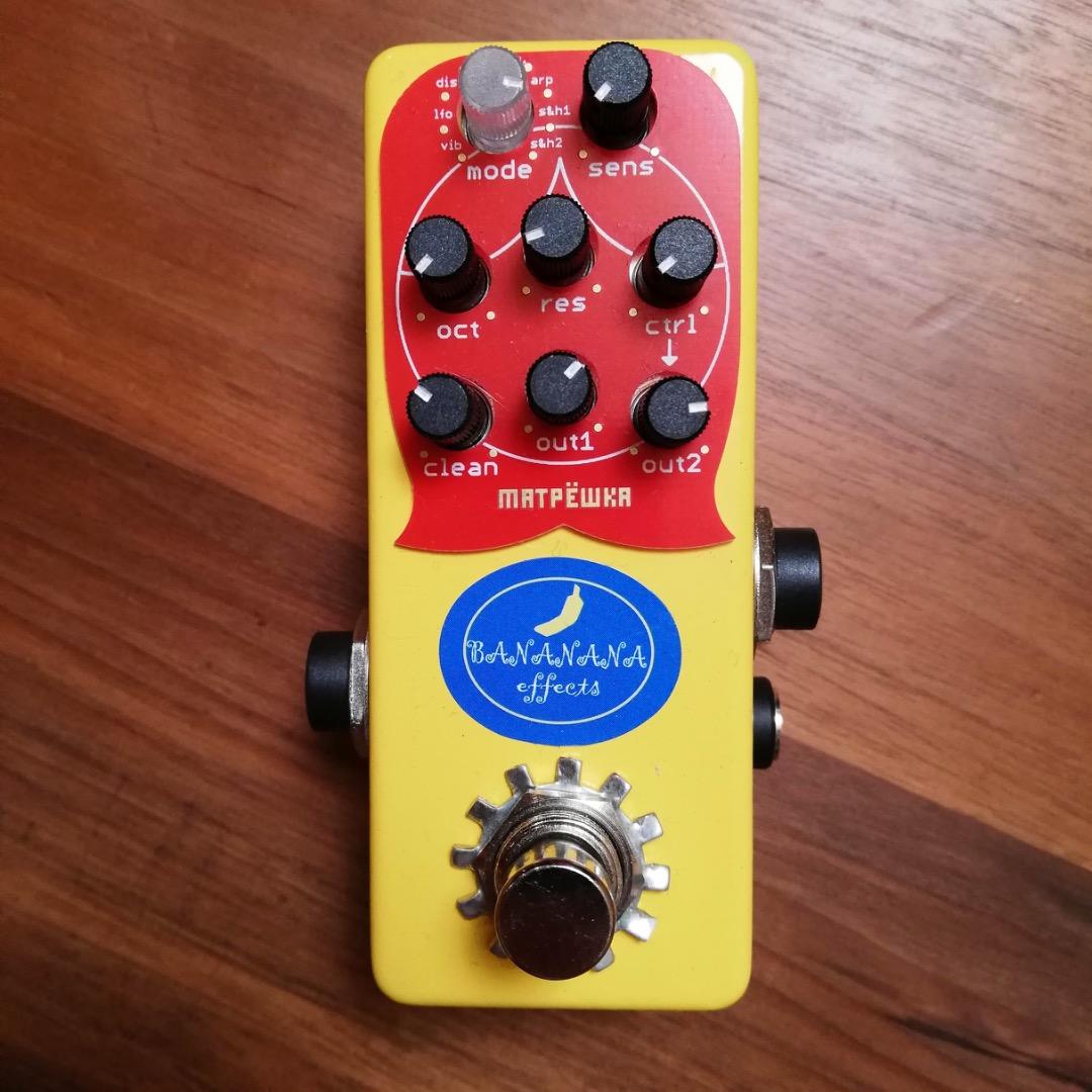 Bananana Effects マトリョーシカ ベースシンセペダル