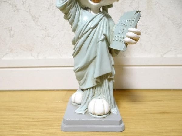 90年代 ビンテージ ワーナーブラザーズ バックスバニー 自由の女神 フィギュア