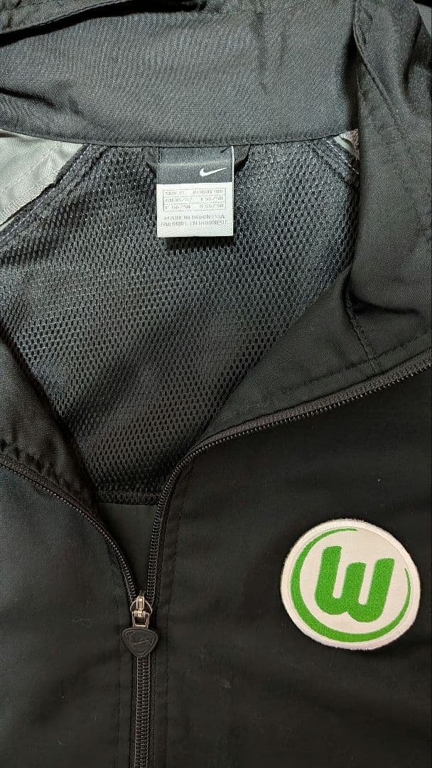 ウォルフスブルク　支給品　ウィンドジャケット　サイズXL