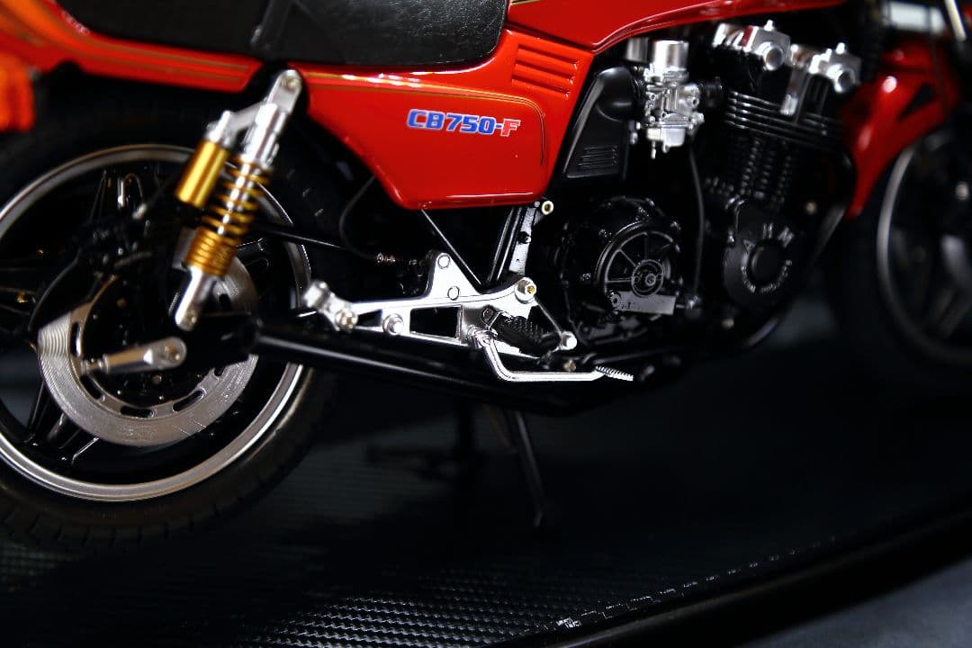 タミヤ1/6 HONDA CB750Fバリバリ伝説巨摩郡仕様　プラモデル完成品