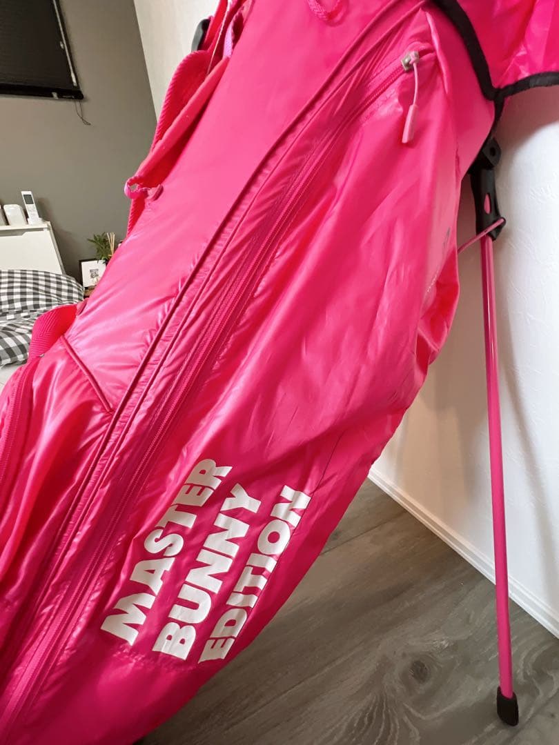 MASTER BUNNY EDITION キャディバッグ ピンク