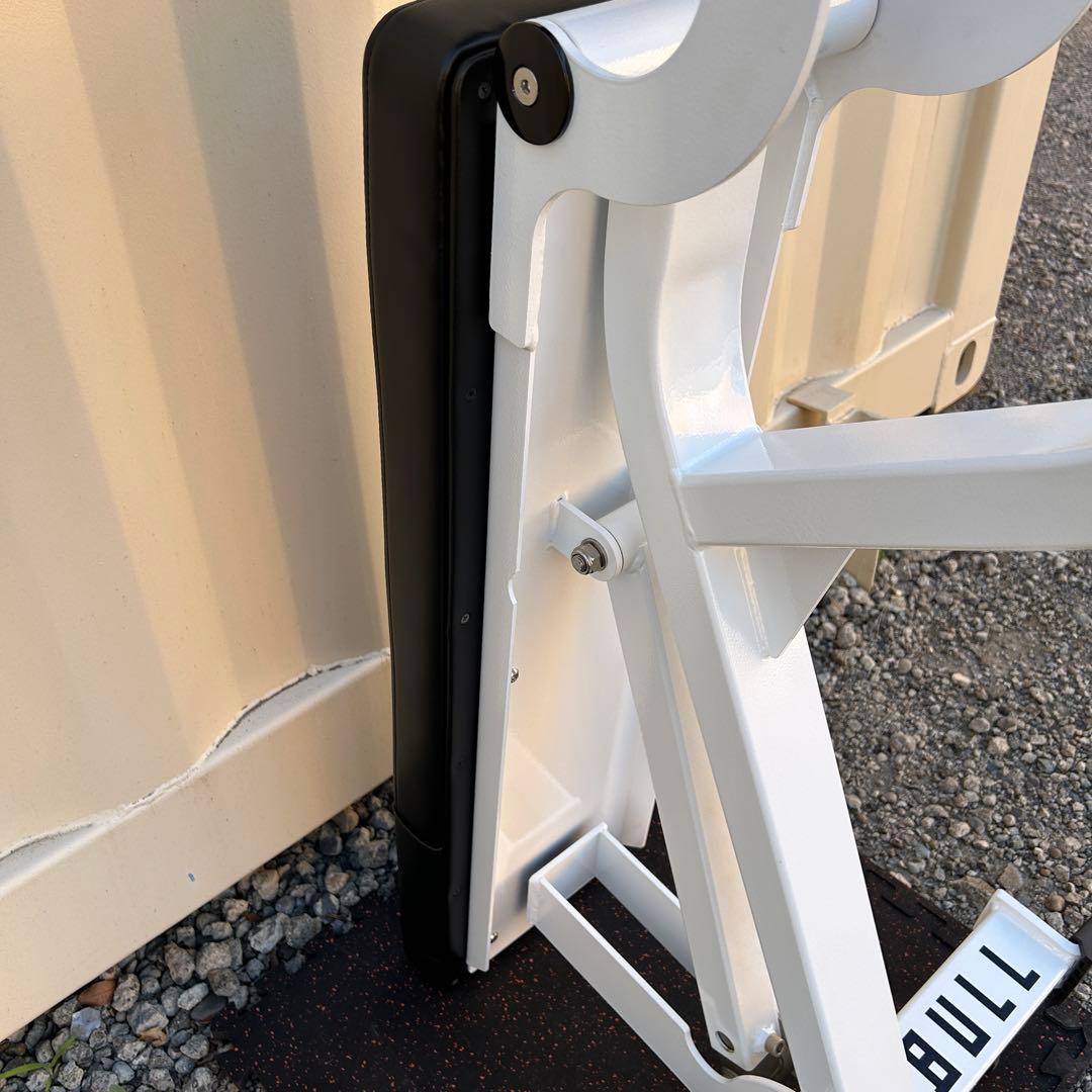 未使用 BULL アジャスタブルベンチ　MBC ONI ROGUE ELEIKO