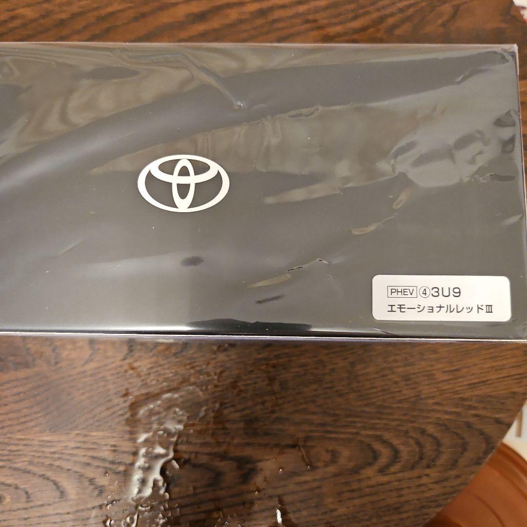 トヨタ CROWN SPORT1/30 ミニカー エモーショナルレッド