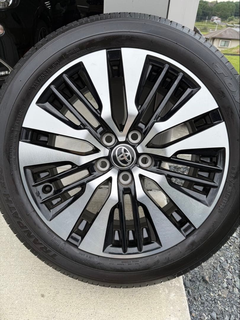 アルファード純正タイヤホイール