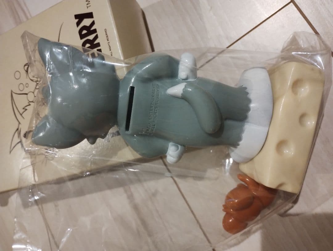 昭和レトロ　トム＆ジェリー ソフビ貯金箱 フィギュア②
