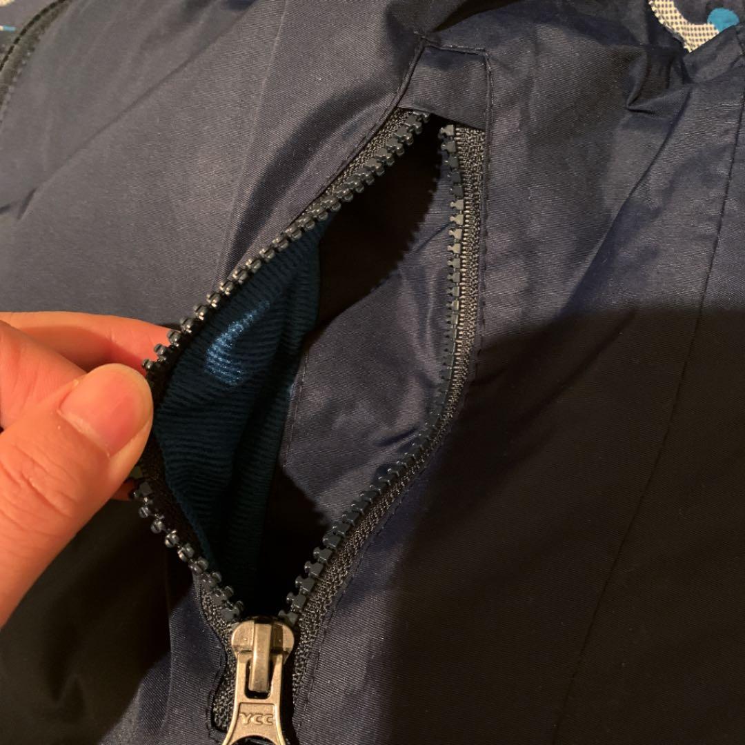 未使用品　ジュニアスキーウェア 146〜152cm