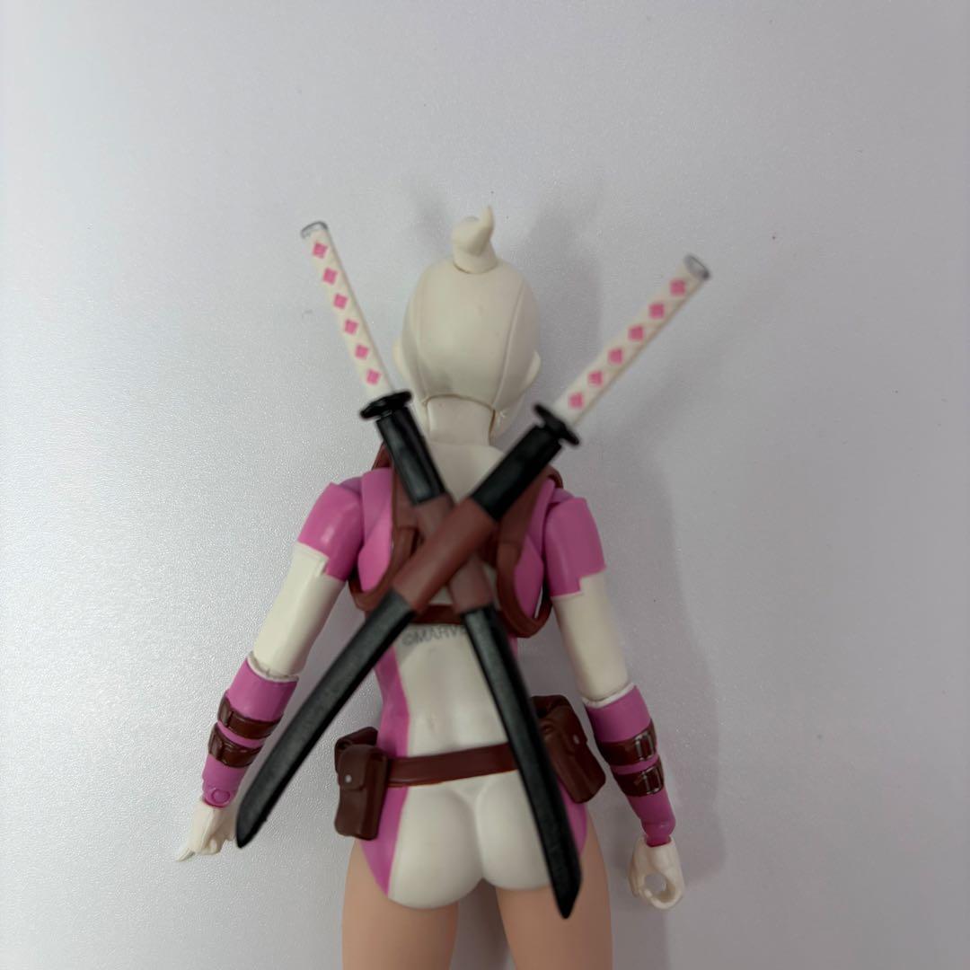 MAFEX マフェックス グウェンプール