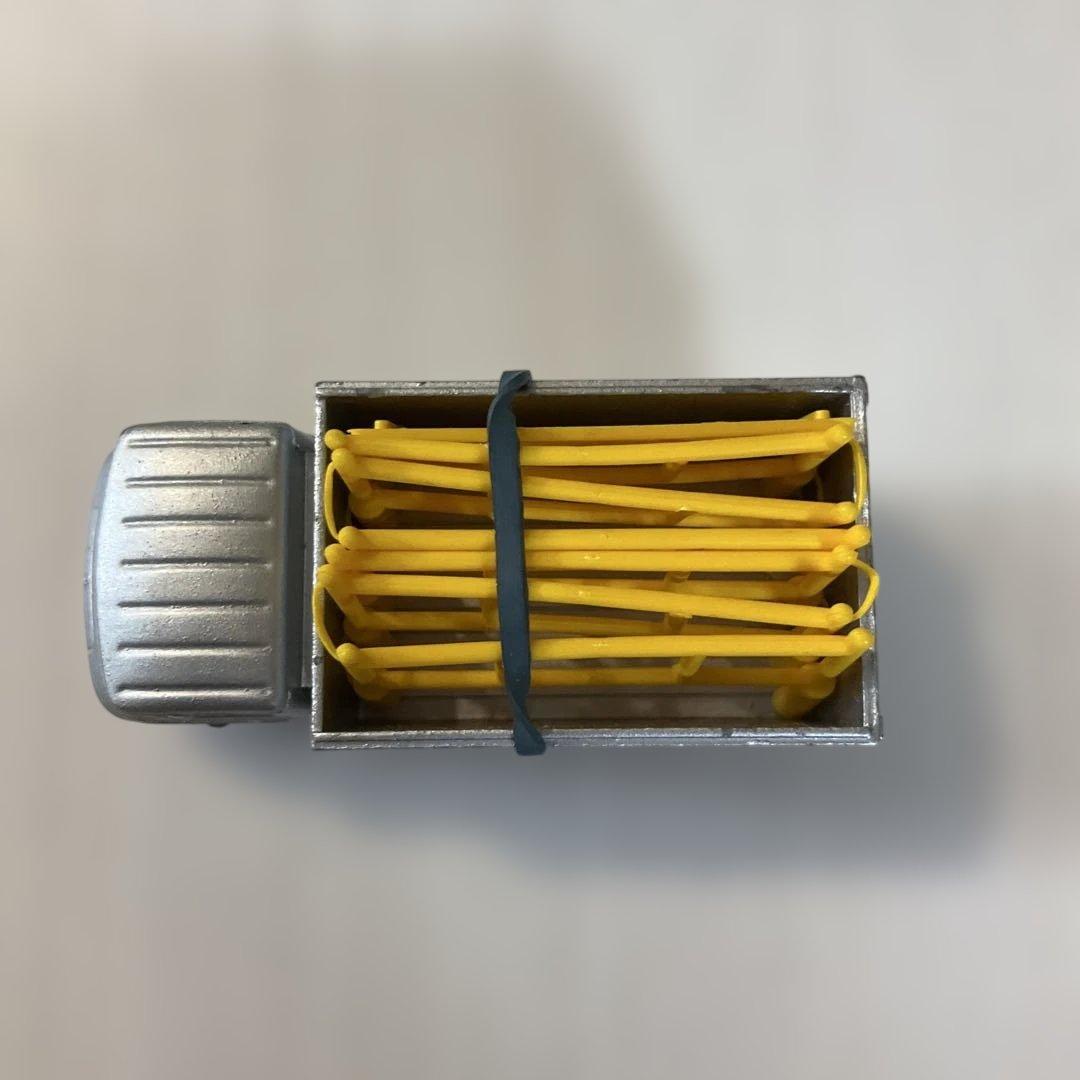 ミニカー　マッチボックス　11 スキャフォールド　トラック