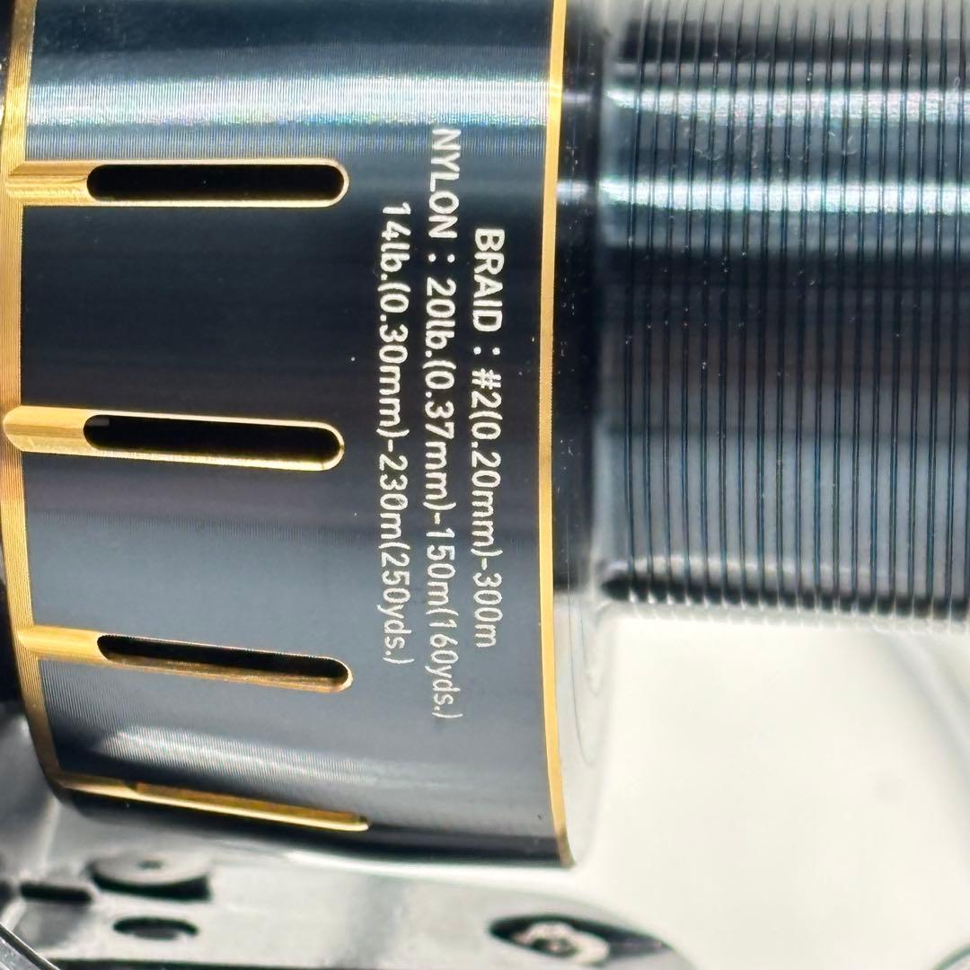 【未使用】DAIWA 23 SALTIGA 4000-H 23ソルティガ