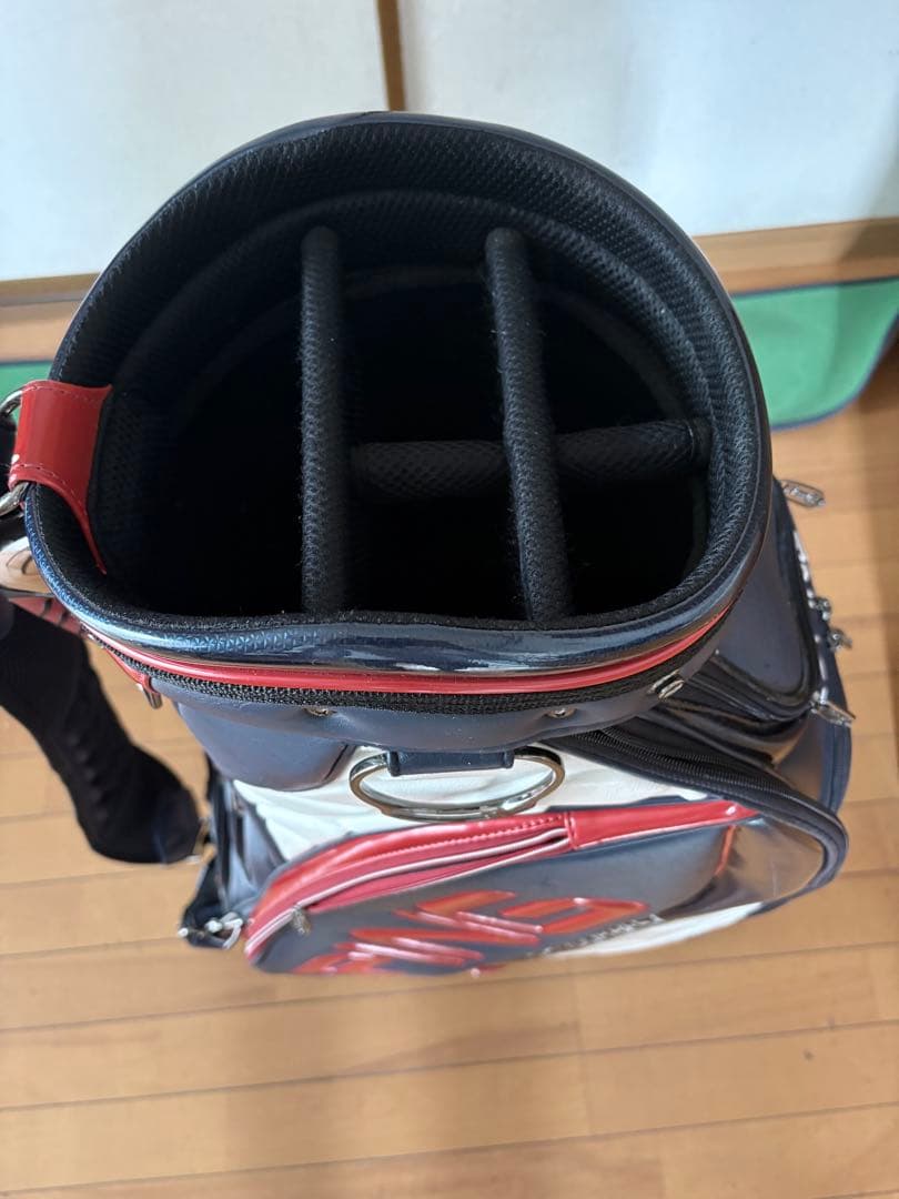 訳あり　ピン　キャディバッグ ラグジュアリー　3点式　プロモデル　9.5 5分割