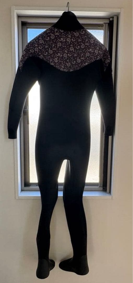 ダブ DOVE サーフィン ドライスーツ レディース　ウエットスーツ　フルスーツ