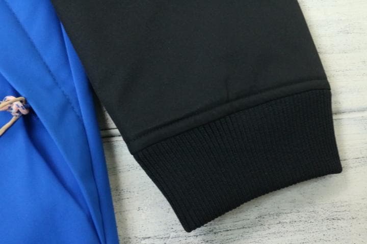 【未使用】☆BURTON：スノーボード　ウェア　リバーシブル　ジャケット