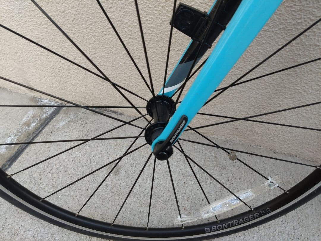 ロードバイク TREK トレック Emonda ALR4 走行少ないです！