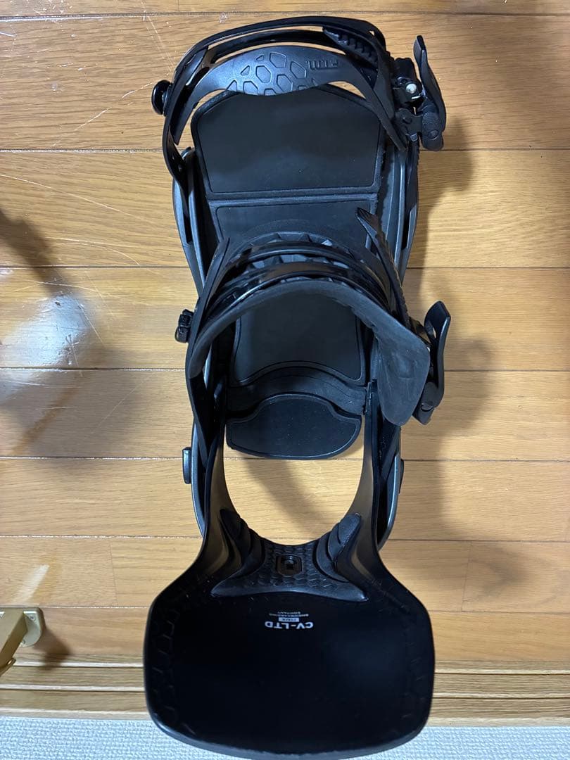 FLUX CV-LTD 23-24モデル