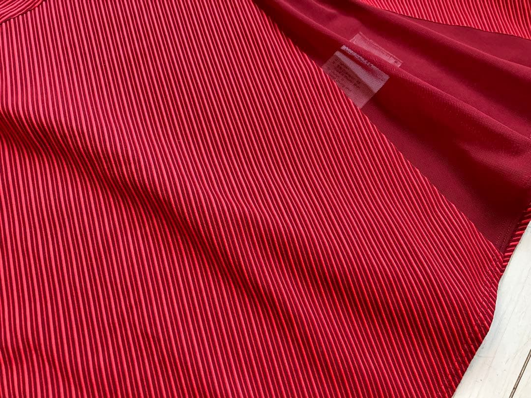 美品＊NIKEナイキ＊アシンメトリーとメッシュスリットが可愛いテニスドレスM