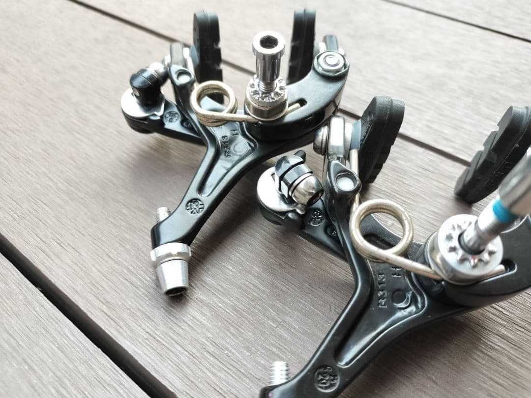 Shimano Claris R2000 2×8s FSAクランク