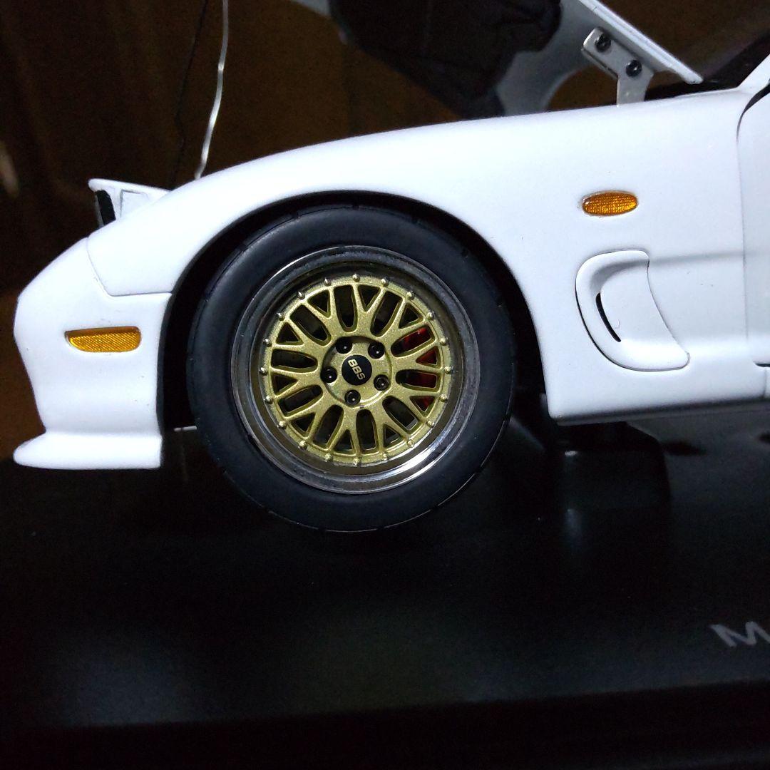 マツダ RX-7 FD3S チューンドバージョン 1/18 オートアート