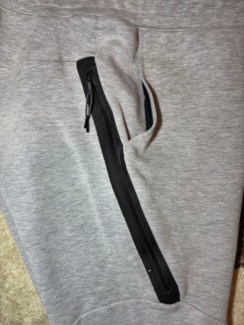 グレー メンズテックフリース セットアップ NIKE 廃盤