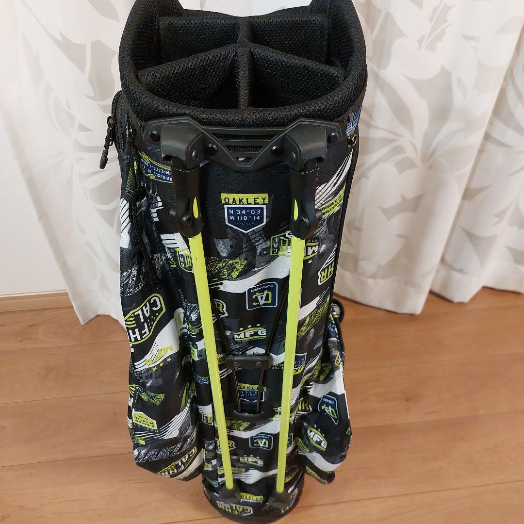 OAKLEY スタンド型キャディバッグ 黒/黄