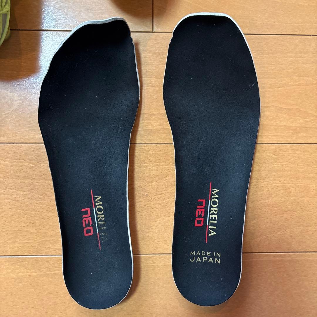 ミズノ　モレリアネオ4 Japan 限定カラー　26.0㎝
