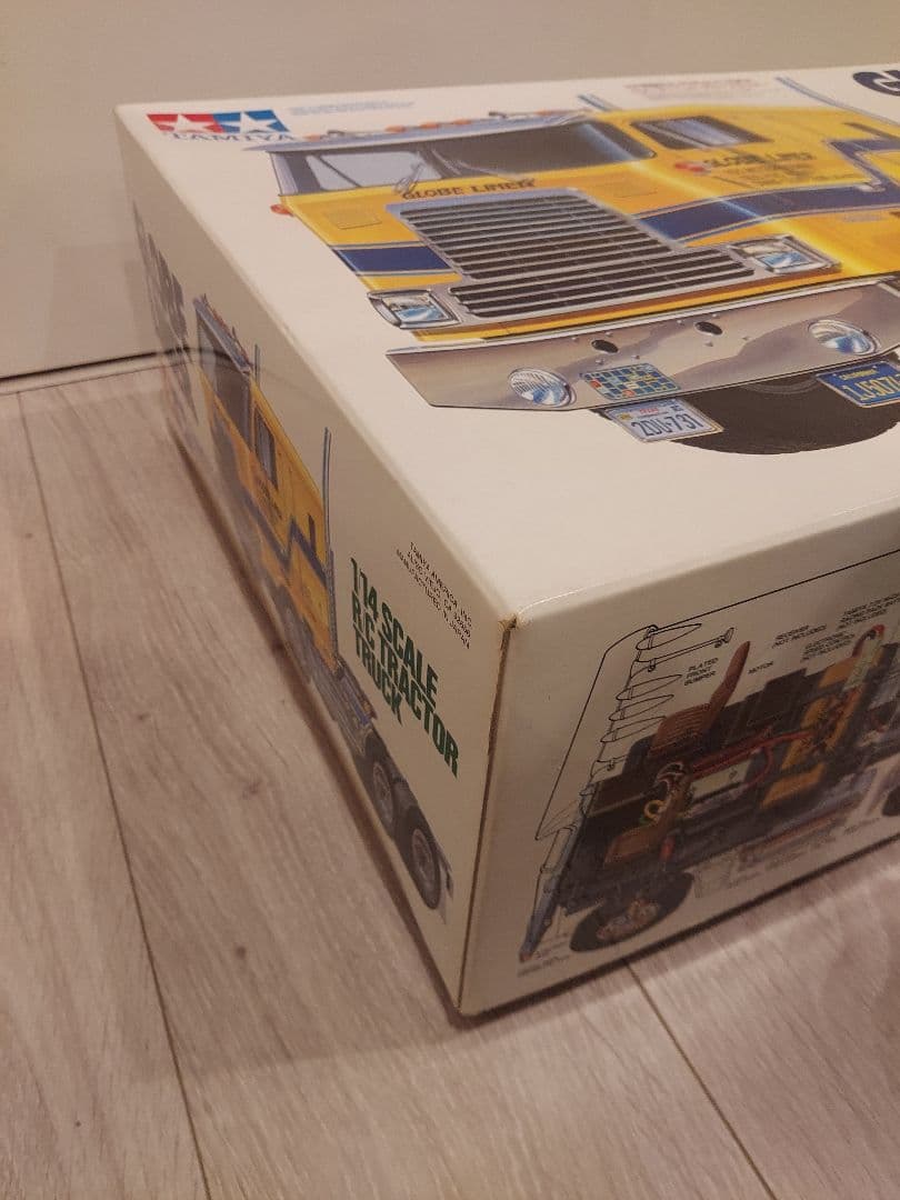 新品　未組立　タミヤ TAMIYA 56304 1/14　グローブライナー