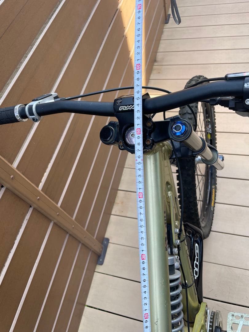 自転車本体 SANTA CRUZ BULLET