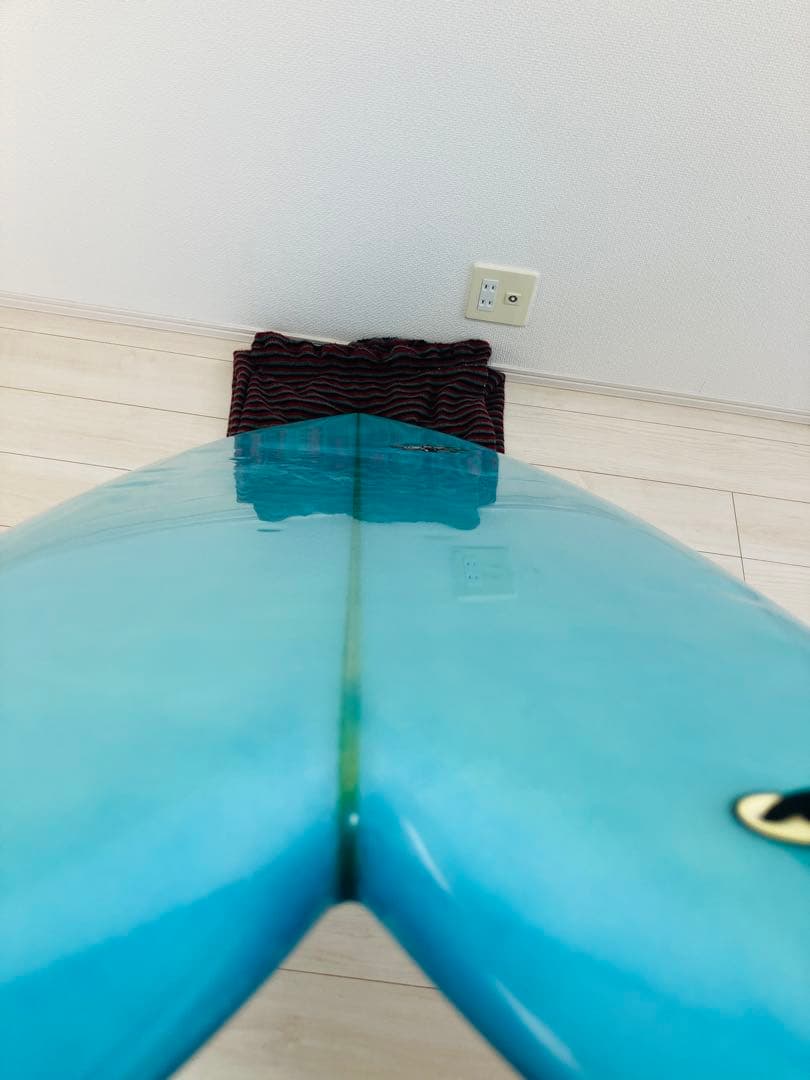 Revelation fish tappyシェイプ 5.5 フィッシュ　クアッド