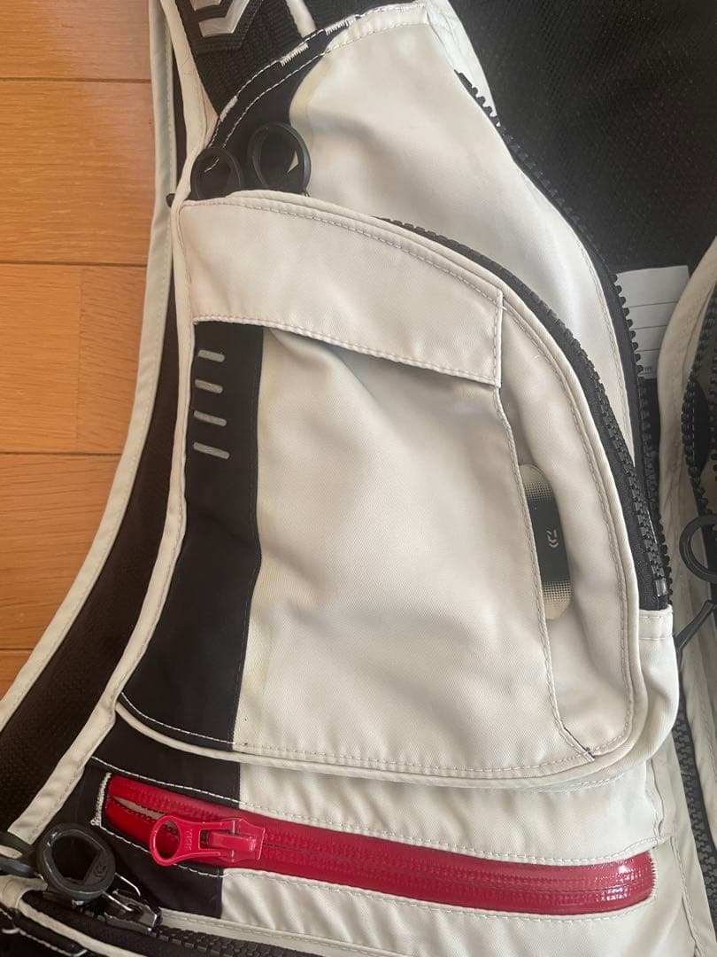 ダイワ トーナメントバリアテック 枕付サイバーフロートベスト DF-3104 L