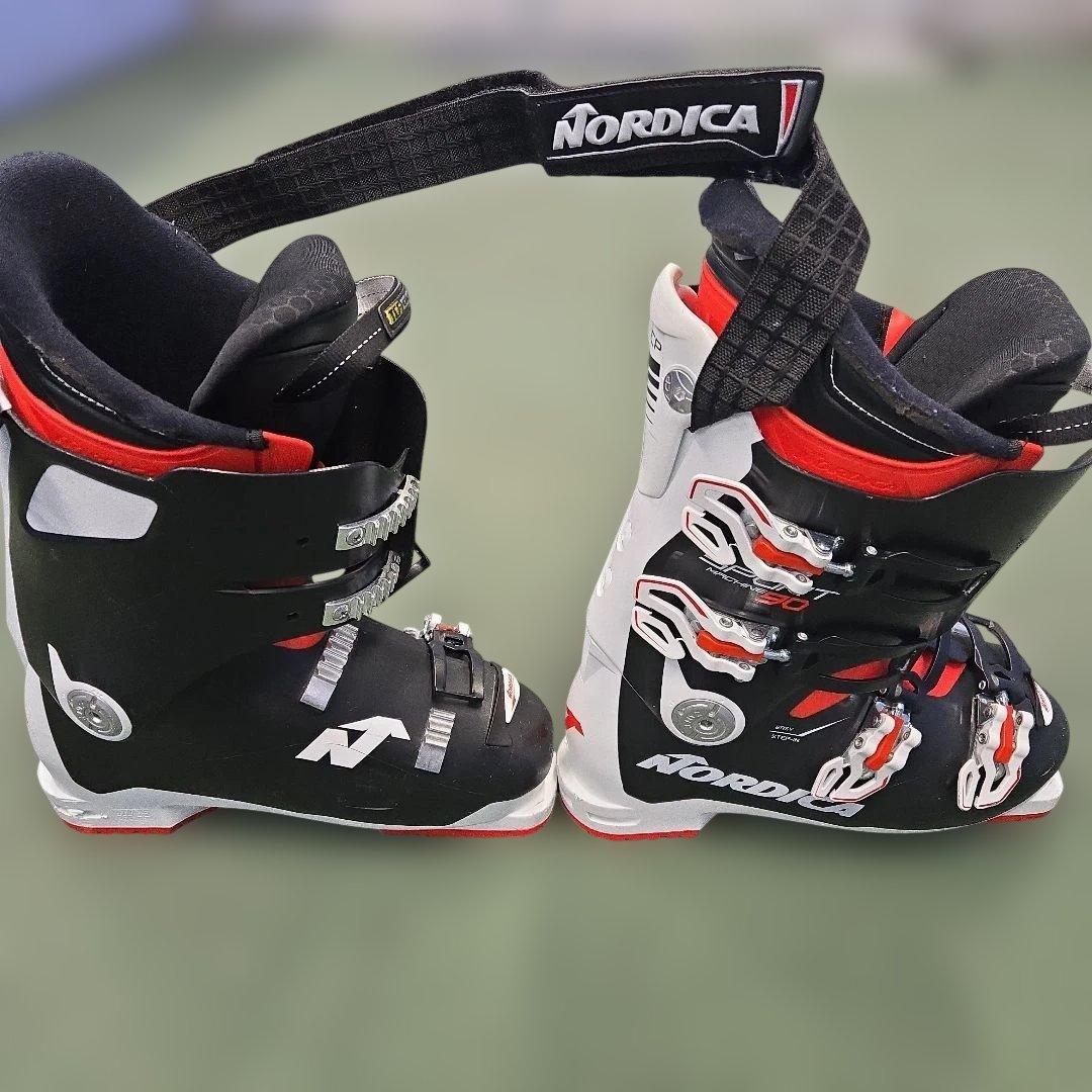 Nordica 女性用スキー ブーツ 黒/赤/白