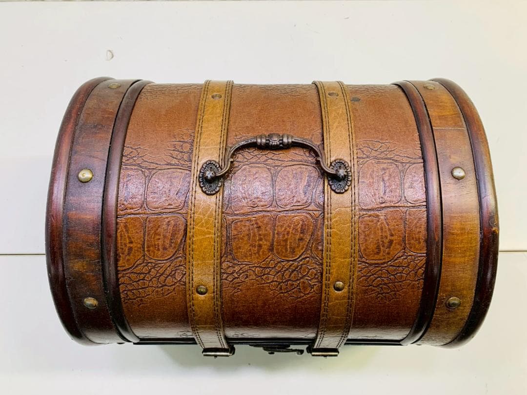 66Z 海物語 宝箱 木製 革製 限定品 パチンコ