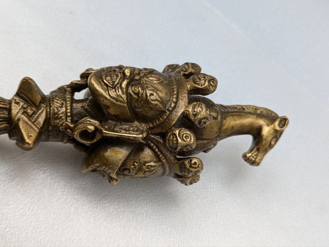 ☆b393、真鍮 プルパ（3面憤怒尊）ブラス 密教法具 チベット 金剛杵