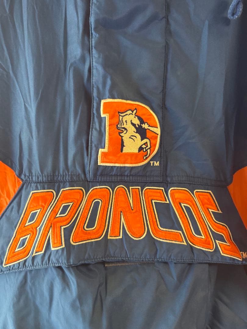 NFL デンバー・ブロンコス ジップアップウインタージャケット（総刺繍）