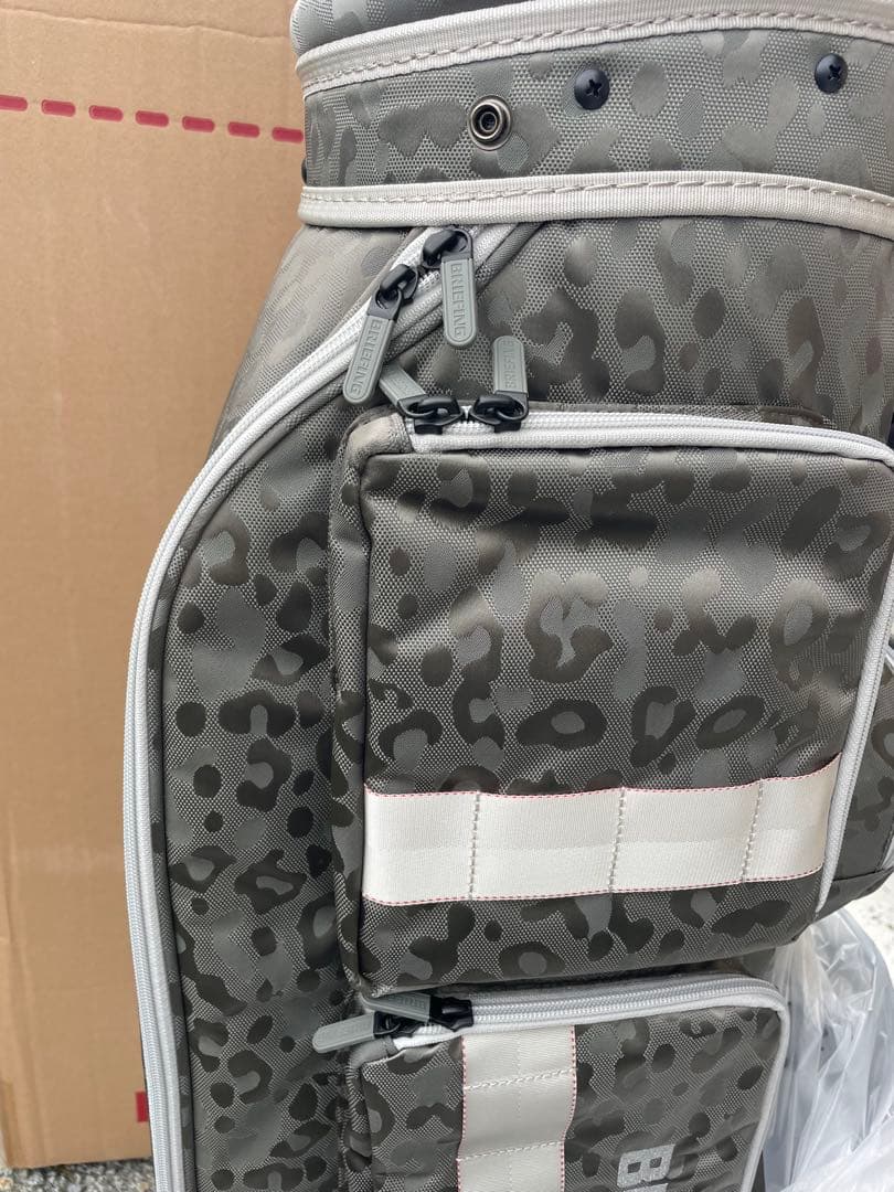 ブリーフィング ゴルフ キャディバッグ 8.5型 BRG251D21 レオパード