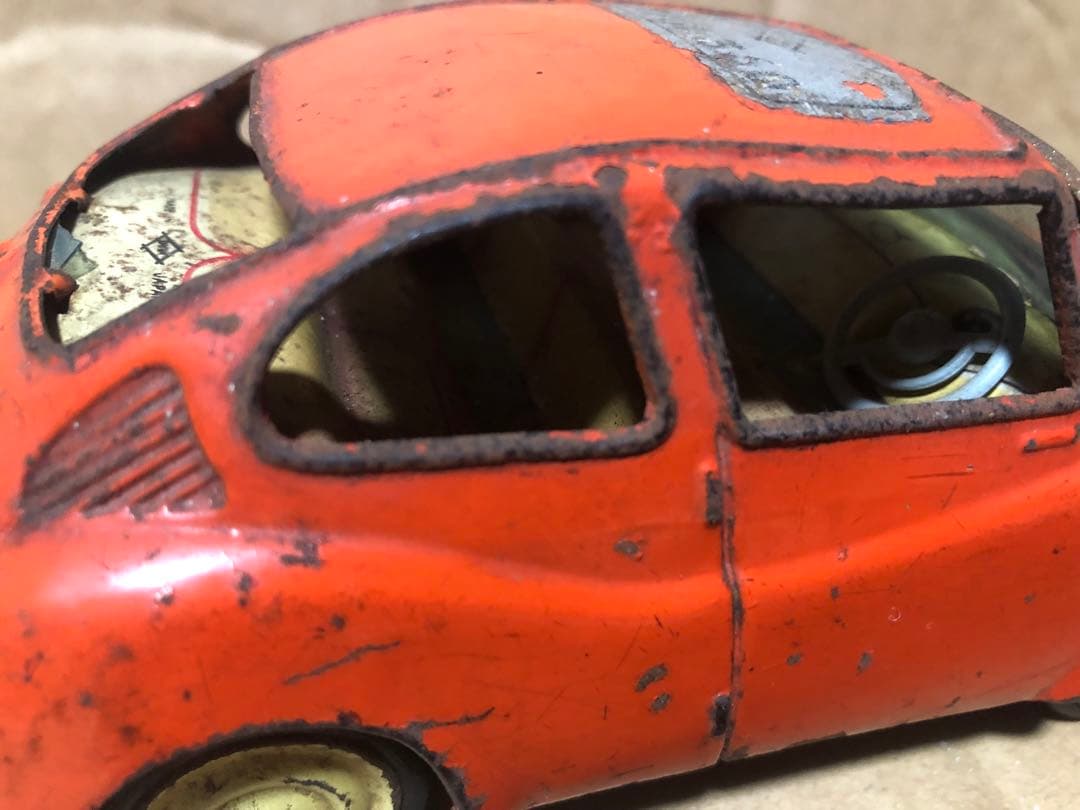 当時物　スバル360 ブリキ　てんとう虫　出目金　ホイールキャップ一つ欠品