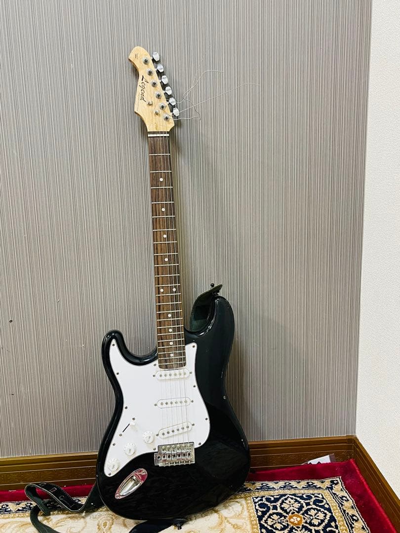 LEGEND エレキギター ストラトキャスタータイプ ブラック