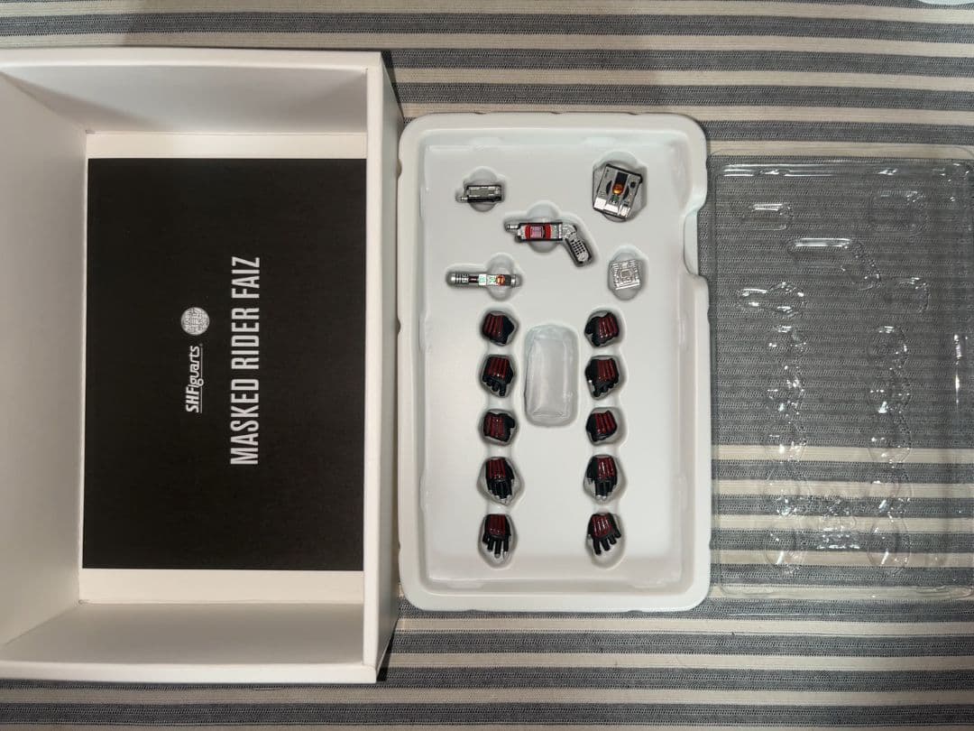 S.H.Figuarts 真骨彫製法　仮面ライダーファイズ