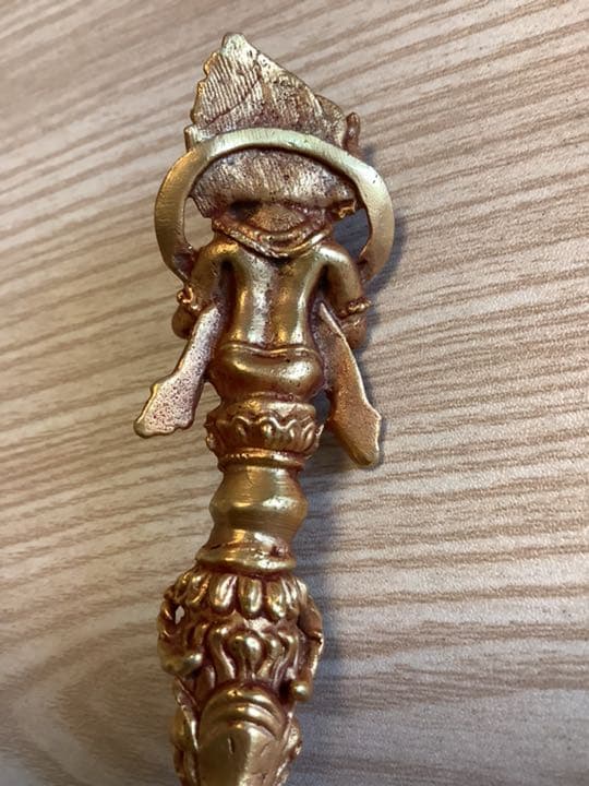《 チベット密教　新品 》 プルパ　金メッキ　憤怒神　守護神　約13センチ　60
