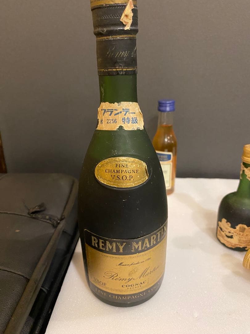 ヘネシー&カミュ＆&ナポレオン&レミーマルタン　古酒ミニボトル13本セット古酒