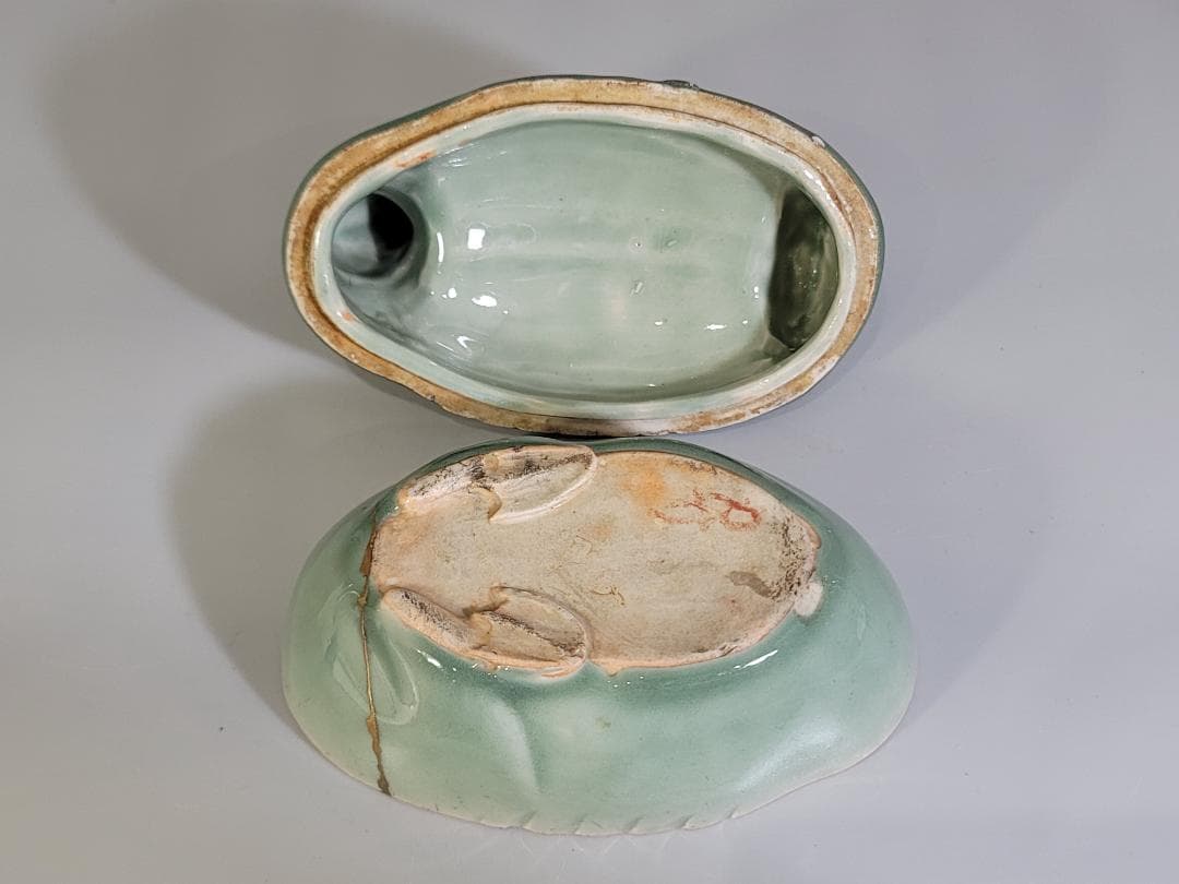 中国 仿古 青磁 鴨 蓋物