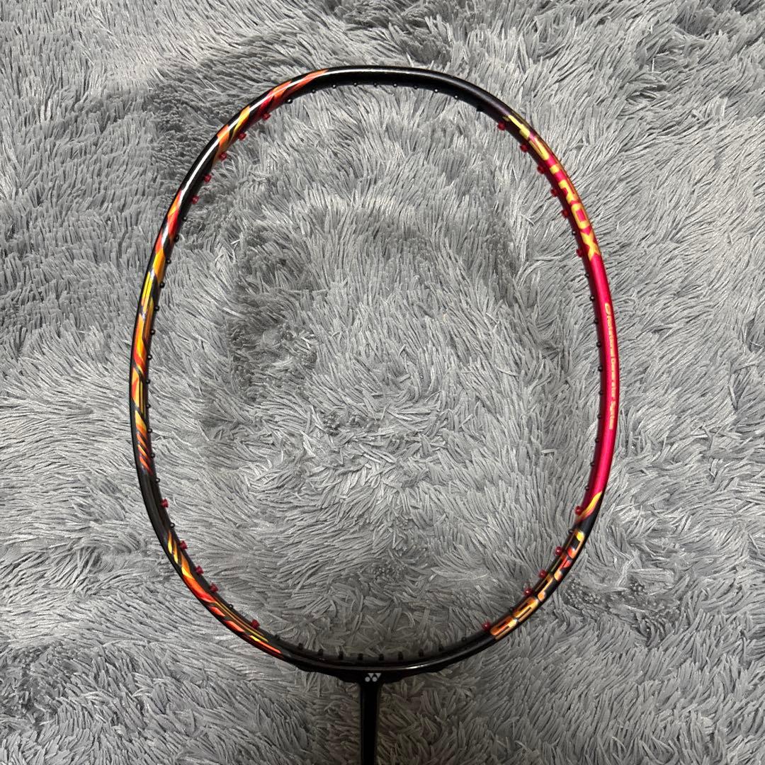 バドミントンラケット アストロクス99プロ　2本セット　4UG5 最終値下げ！